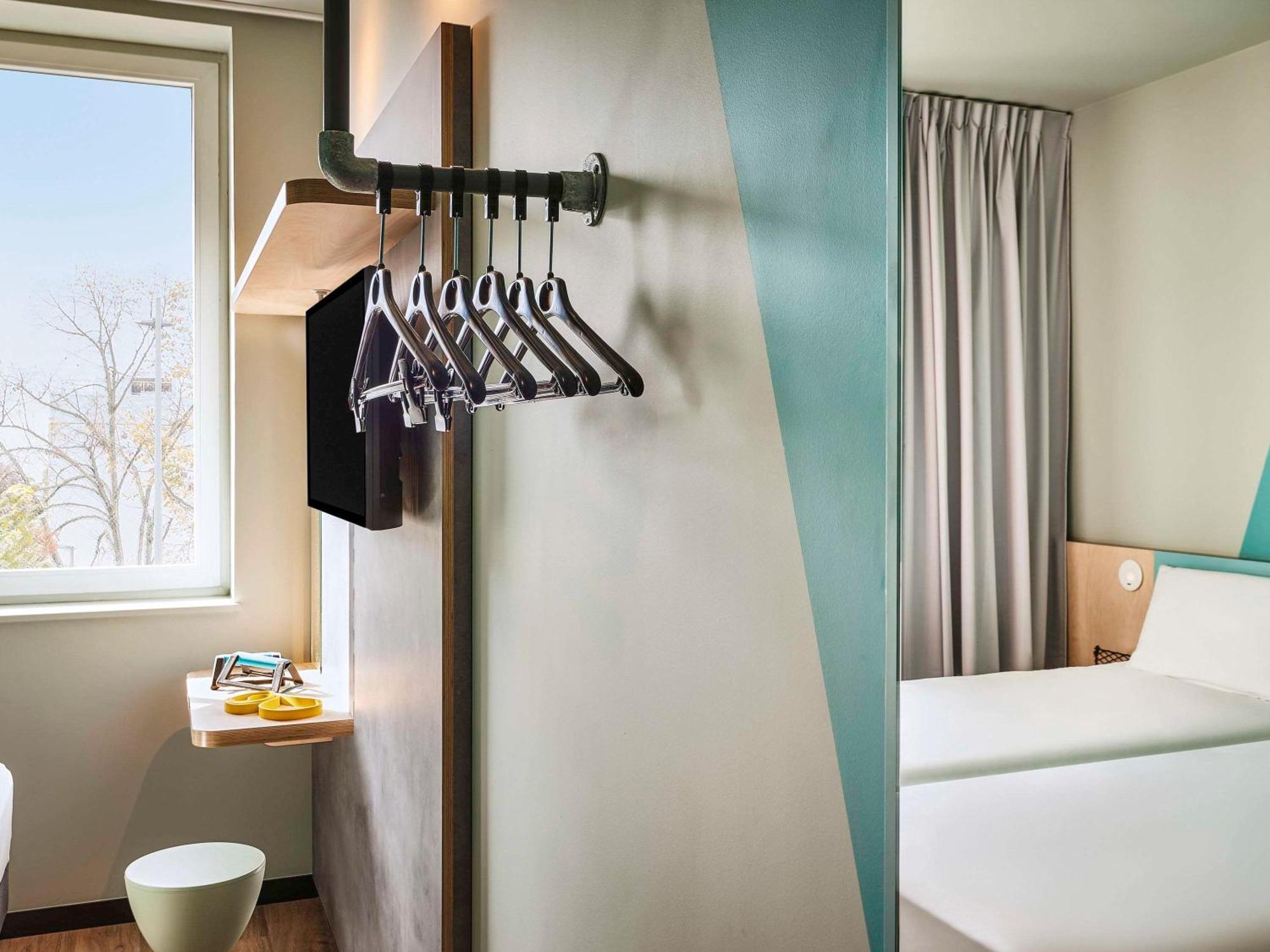 Ibis Budget Épinal Exteriör bild