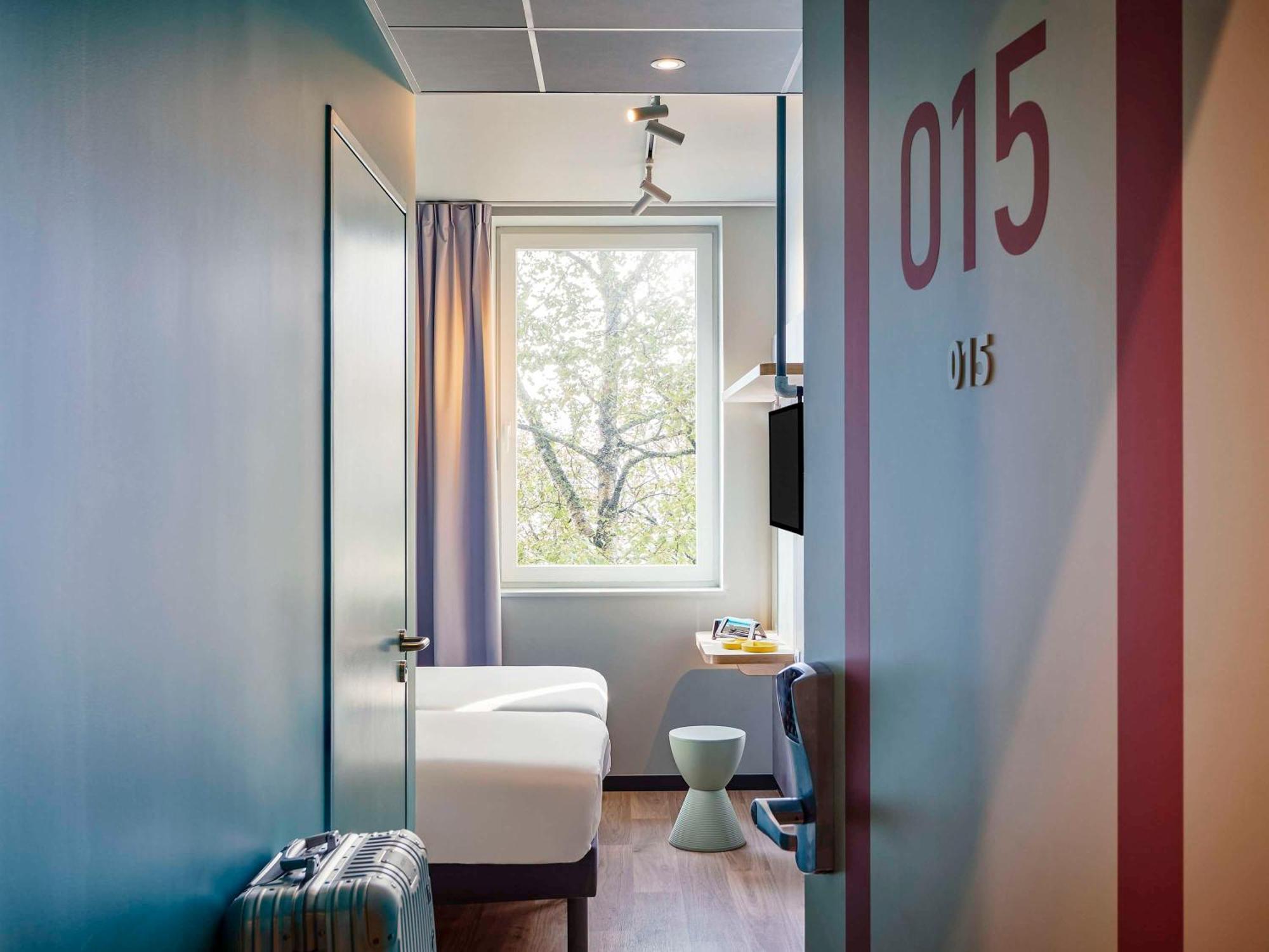 Ibis Budget Épinal Exteriör bild